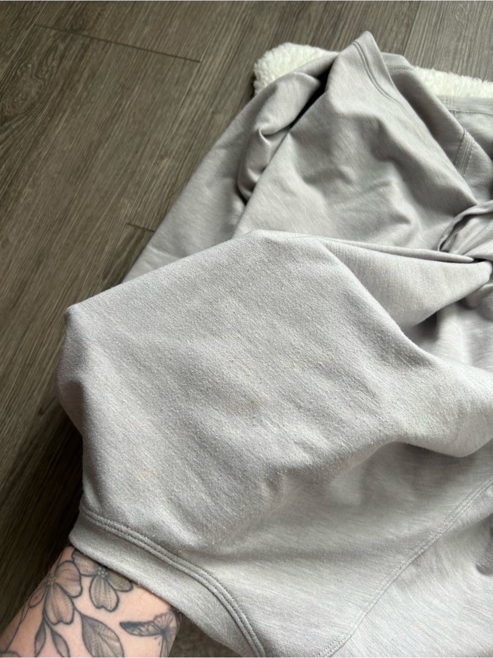 Lululemon Grey Tuck and Gather Pullover Knot Top - Picture 6 of 9